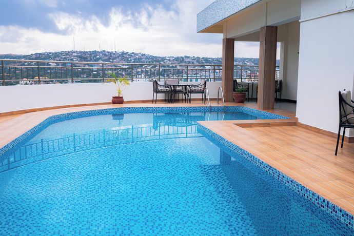 Imagen de la piscina del Hotel Gold Crest - Mwanza. Foto 20