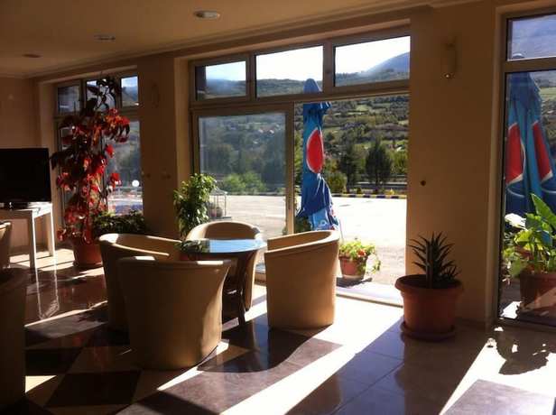 Imagen del bar/restaurante del Hotel Gold Dooel GMBH. Foto 7