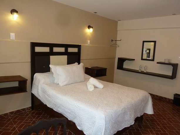 Imagen de la habitación del Hotel Gold, El Oro de Hidalgo. Foto 9