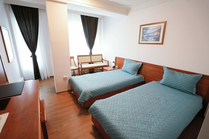 Imagen de la habitación del Hotel Gold Inn. Foto 20