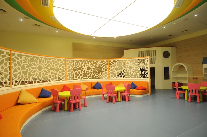 Imagen de los interiores del Hotel Gold Island. Foto 15