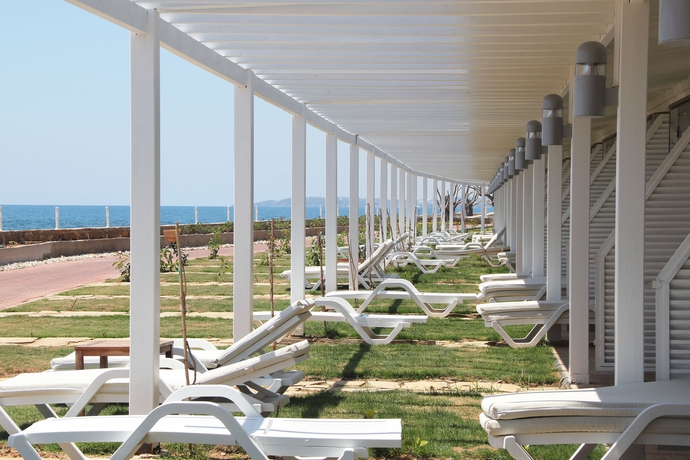 Imagen de los exteriores del Hotel Gold Island. Foto 11