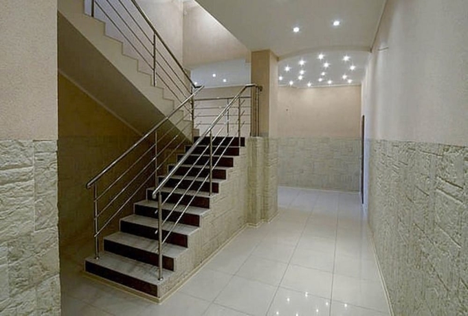 Imagen de los interiores del Hotel Gold Jin. Foto 18