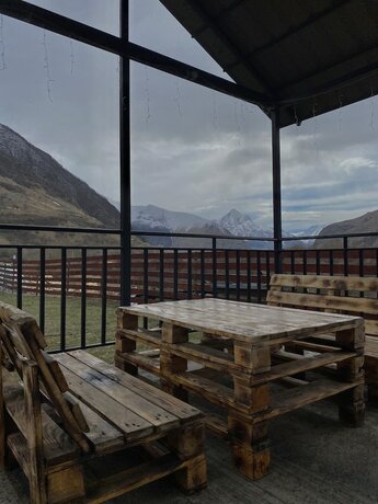 Imagen general del Hotel Gold Kazbegi. Foto 9