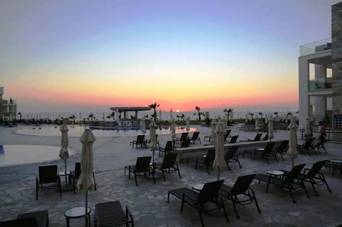 Imagen de la piscina del Hotel Gold Lagoon Kosher. Foto 14