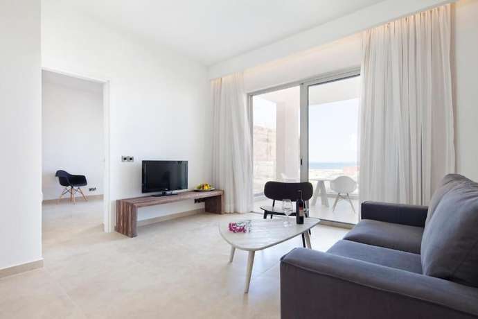 Imagen de la habitación del Hotel Gold Lagoon Kosher. Foto 12