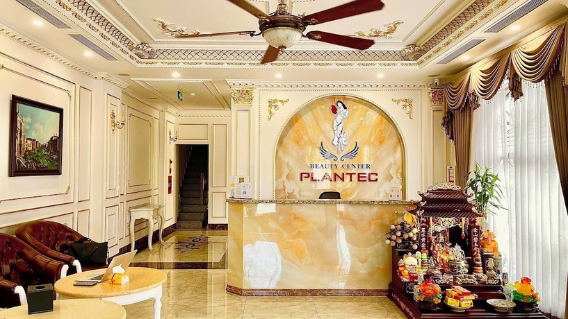 Imagen de los interiores del Hotel Gold Luxury. Foto 11