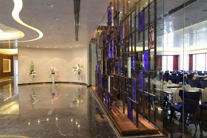 Imagen del bar/restaurante del Hotel Gold Majesty. Foto 3
