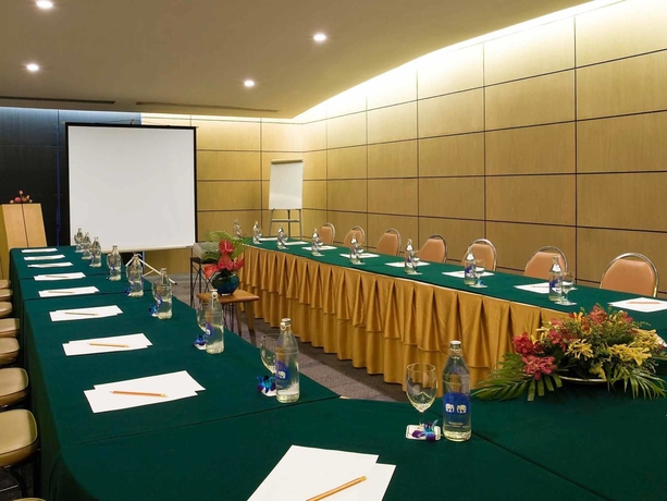 Imagen de los interiores del Hotel Gold Orchid Bangkok. Foto 12