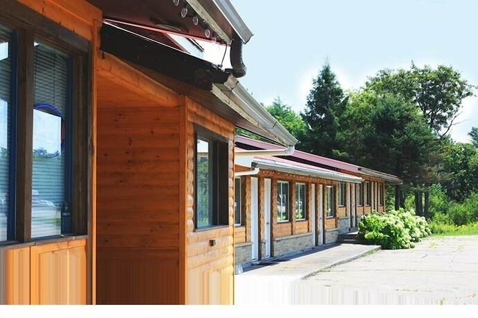 Imagen general del Hotel Gold Pine Inn Motel. Foto 11