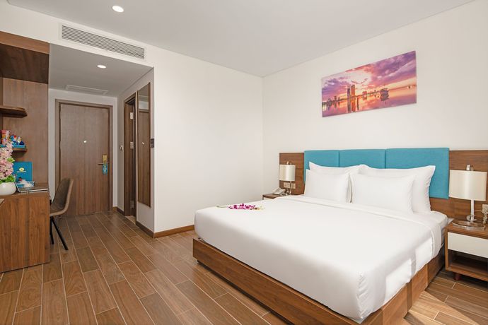 Imagen de la habitación del Hotel Gold Plaza Da Nang. Foto 16