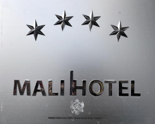 Imagen general del Hotel Gold, Pljevlja. Foto 1