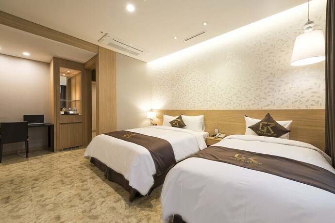 Imagen de la habitación del Hotel Gold River. Foto 2