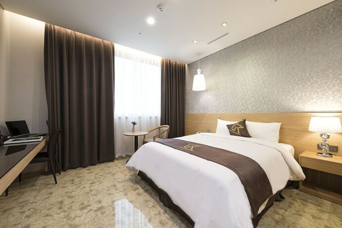 Imagen de la habitación del Hotel Gold River. Foto 12