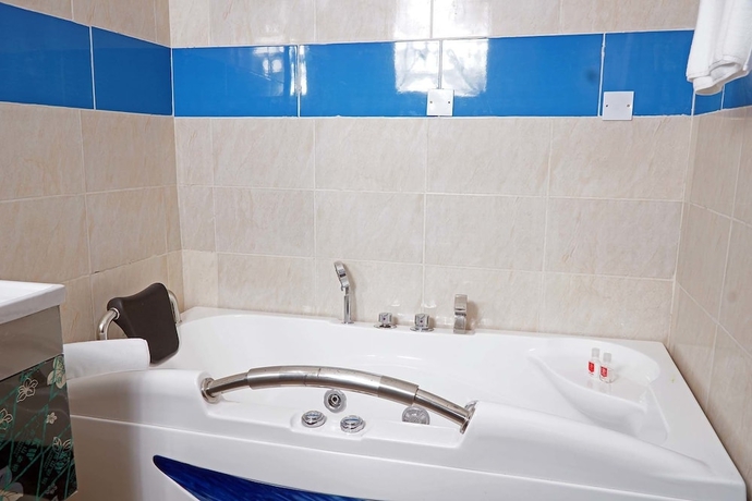 Imagen de la habitación del Hotel Gold Rush Suites. Foto 7