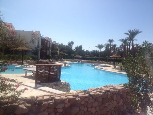 Imagen de la piscina del Hotel Gold Sharm Residence. Foto 7