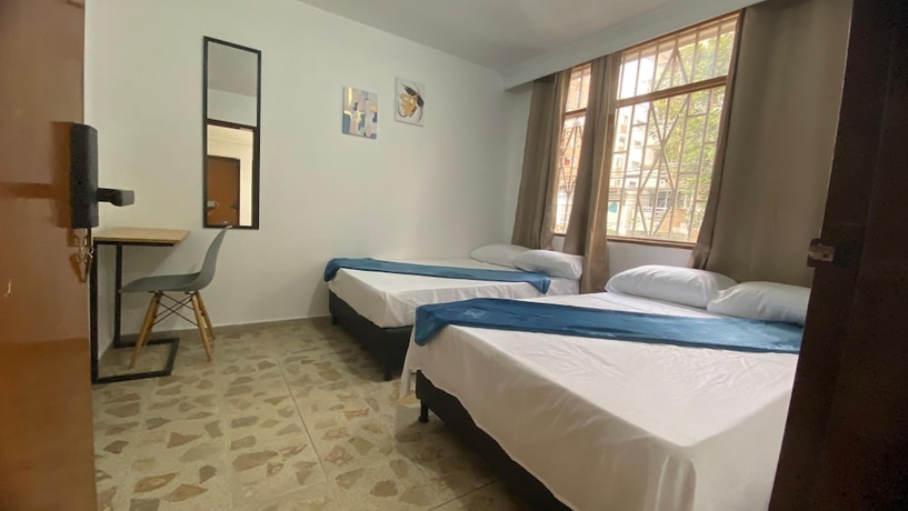 Imagen de la habitación del Hotel Gold Stadium. Foto 2