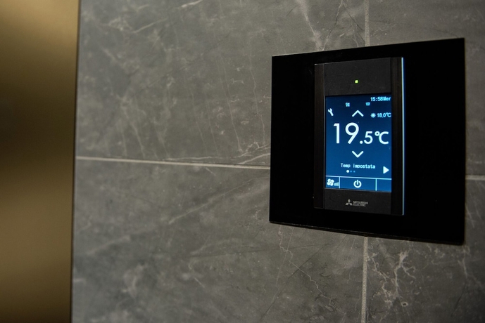 Imagen de la habitación del Hotel Gold Tower Lifestyle. Foto 10