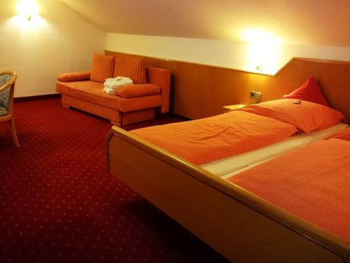 Imagen de la habitación del Hotel Goldb&auml;chel. Foto 3