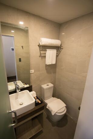 Imagen general del Hotel Goldberry Lite Iloilo. Foto 2