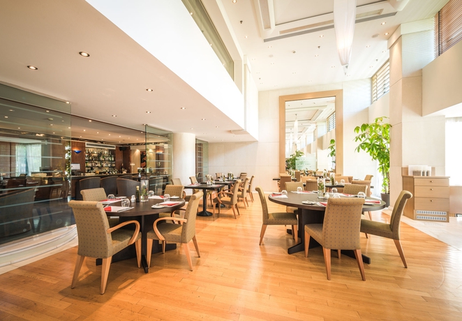 Imagen del bar/restaurante del Hotel Golden Age, Atenas. Foto 2