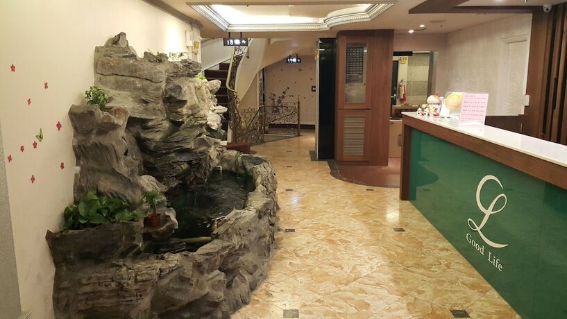 Imagen de los interiores del Hotel Golden Age, Taipei. Foto 25
