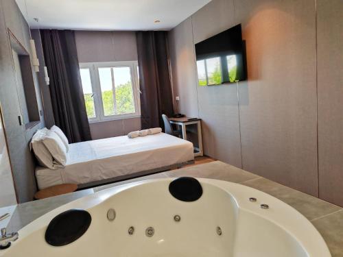 Imagen general del Hotel Golden Alcorcon. Foto 17