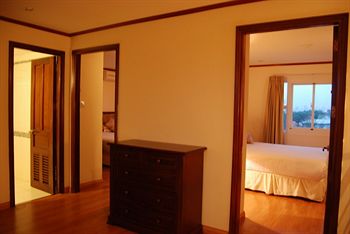 Imagen general del Hotel Golden Ant. Foto 10