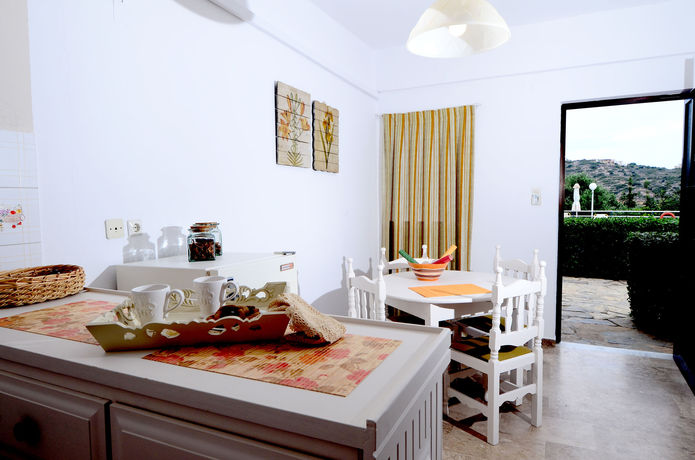 Imagen de la habitación del Hotel Golden Apartments, Agios Nikolaos. Foto 4