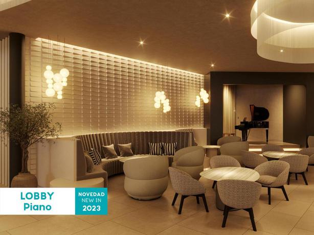 Imagen del bar/restaurante del Hotel Golden Bahia de Tossa. Foto 3