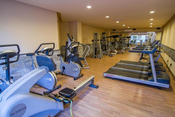 Imagen de los interiores del Hotel Golden Bahia de Tossa. Foto 14