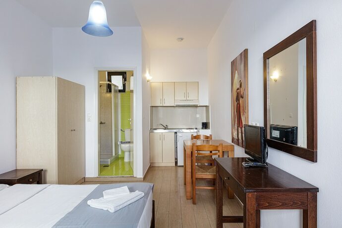 Imagen de la habitación del Hotel Golden Bay Boutique and Bungalows. Foto 17