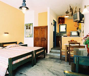 Imagen de los interiores del Hotel Golden Beach And Apartments. Foto 15