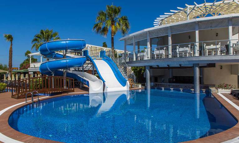 Imagen general del Hotel Golden Beach Bodrum By Jura - All Inclusive. Foto 14