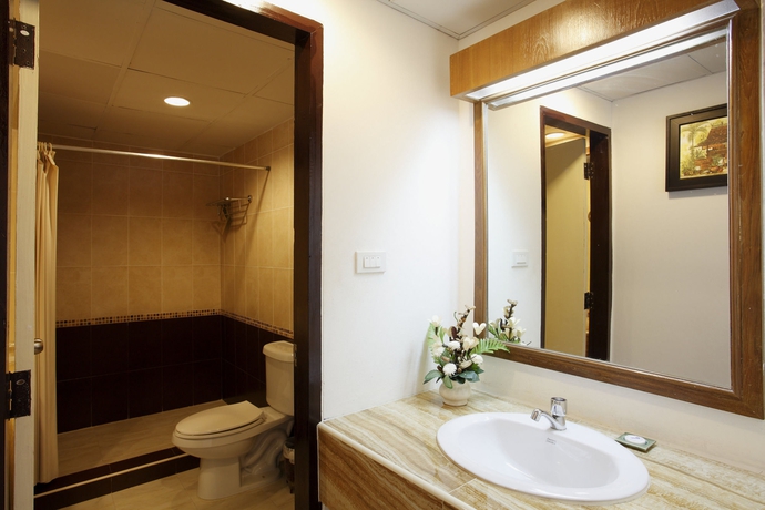 Imagen de la habitación del Hotel Golden Beach Cha-am. Foto 3