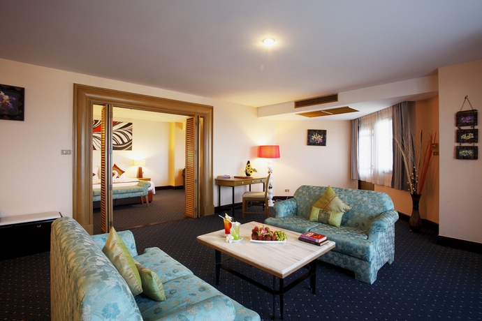Imagen de los interiores del Hotel Golden Beach Cha-am. Foto 13