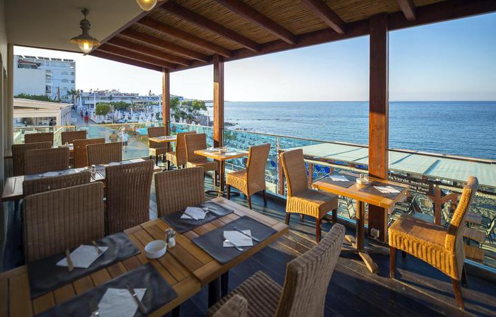 Imagen del bar/restaurante del Hotel Golden Beach, Hersonissos. Foto 2