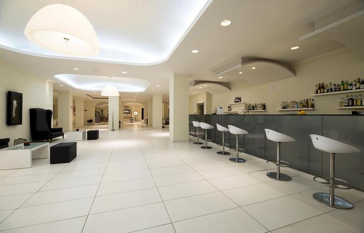 Imagen de los interiores del Hotel Golden Beach, Hersonissos. Foto 9