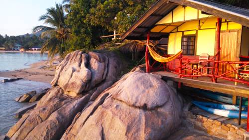 Imagen de la habitación del Hotel Golden Beach Resort, Ko Pha Ngan. Foto 4