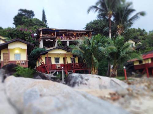 Imagen de la habitación del Hotel Golden Beach Resort, Ko Pha Ngan. Foto 9