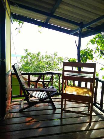 Imagen de la habitación del Hotel Golden Beach Resort, Ko Pha Ngan. Foto 12
