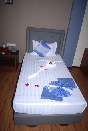 Imagen de la habitación del Hotel Golden Beach Resort, Ngapudaw. Foto 9