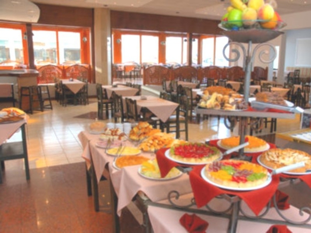 Imagen general del Hotel Golden Beach Resort and Spa. Foto 8