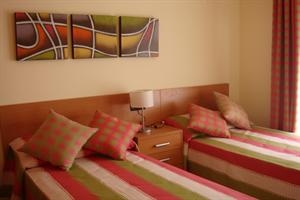 Imagen de la habitación del Hotel Golden Beach, Sant Carles de la Rapita. Foto 10