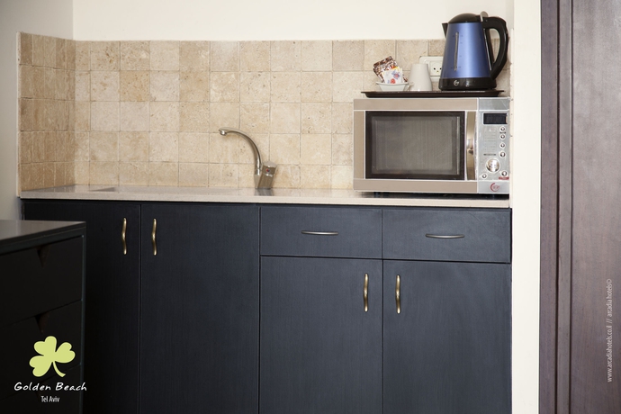 Imagen de la habitación del Hotel Golden Beach Tel Aviv. Foto 9