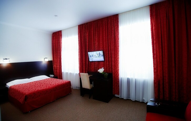 Imagen de la habitación del Hotel Golden Beach, Turgoyak. Foto 19