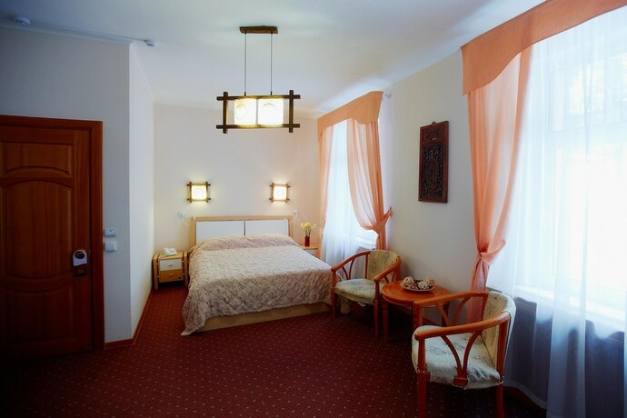 Imagen de la habitación del Hotel Golden Beach, Turgoyak. Foto 20