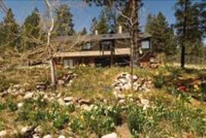 Imagen de la habitación del Hotel Golden Bear Cottages. Foto 16
