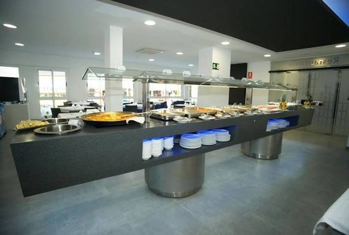 Imagen del bar/restaurante del Hotel Golden, Benidorm - Playa Poniente. Foto 2