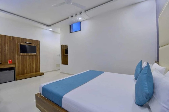 Imagen de la habitación del Hotel Golden Berry. Foto 7